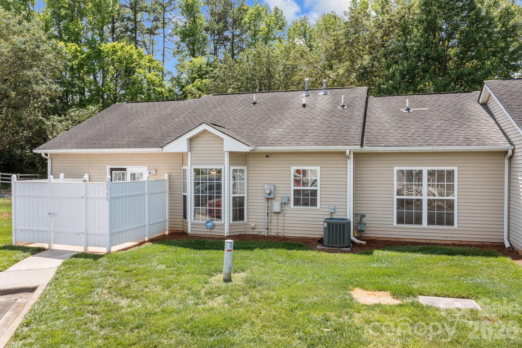 2960 Zion Renaissance Lane Charlotte NC 28269