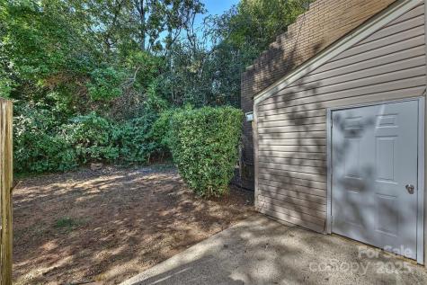 951 Hollywood Street Charlotte NC 28211