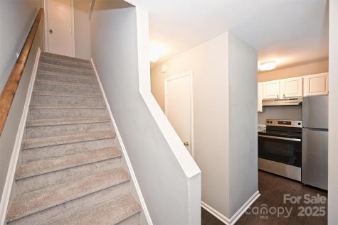951 Hollywood Street Charlotte NC 28211