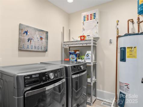 203 6th Avenue W Hendersonville NC 28739