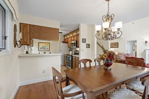 320 Dawnbrook Drive Flat Rock NC 28731