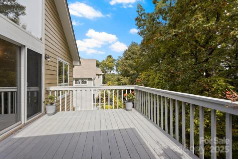 320 Dawnbrook Drive Flat Rock NC 28731