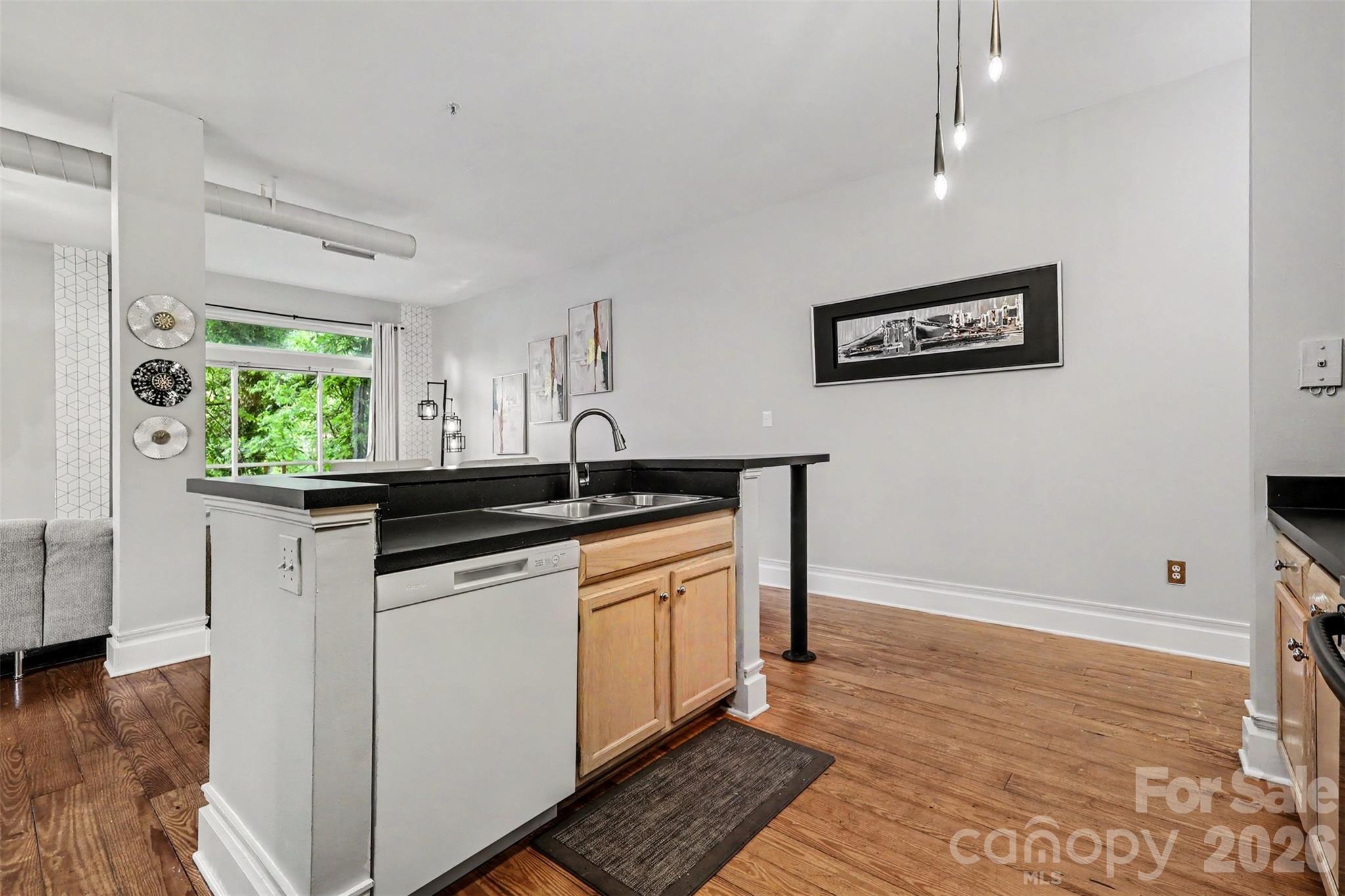 404 N Laurel Avenue Charlotte NC 28204