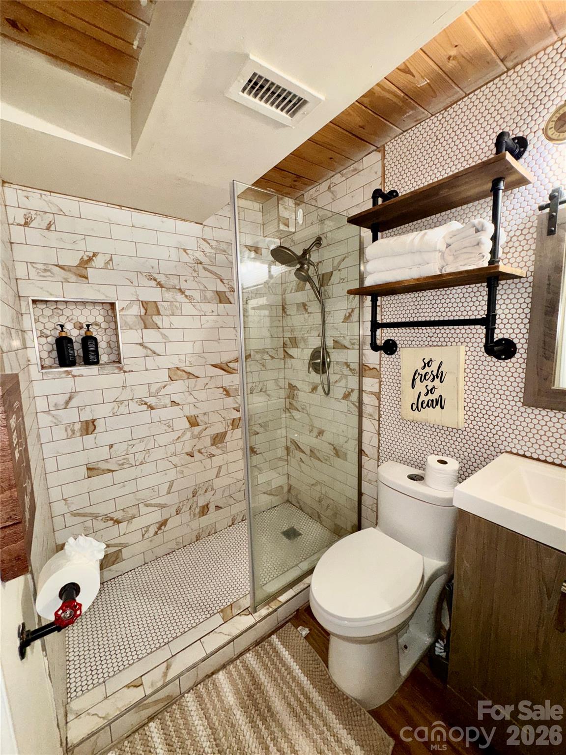 201 S Hoskins Road Charlotte NC 28208