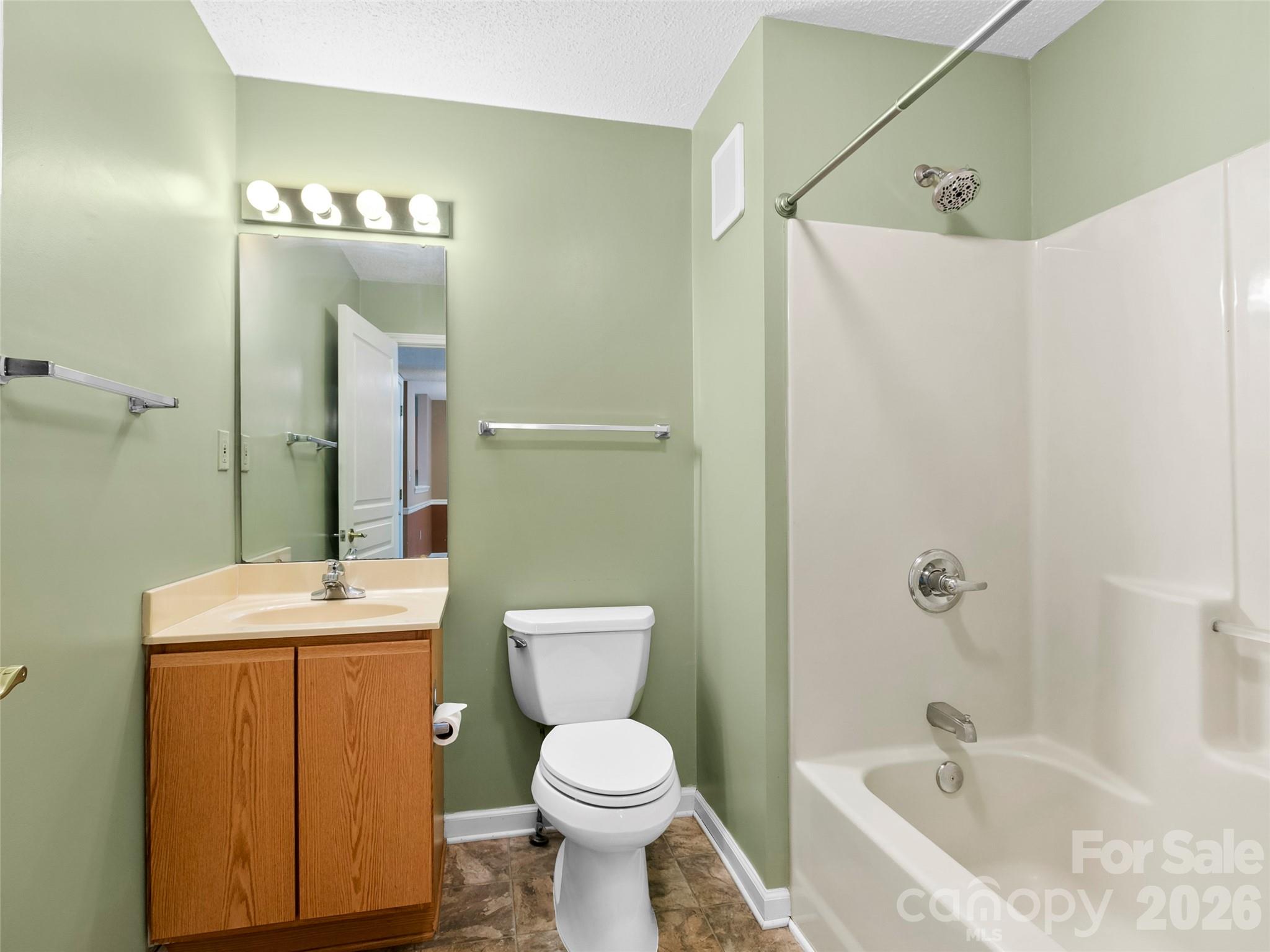 2303 Deermouse Way Hendersonville NC 28792