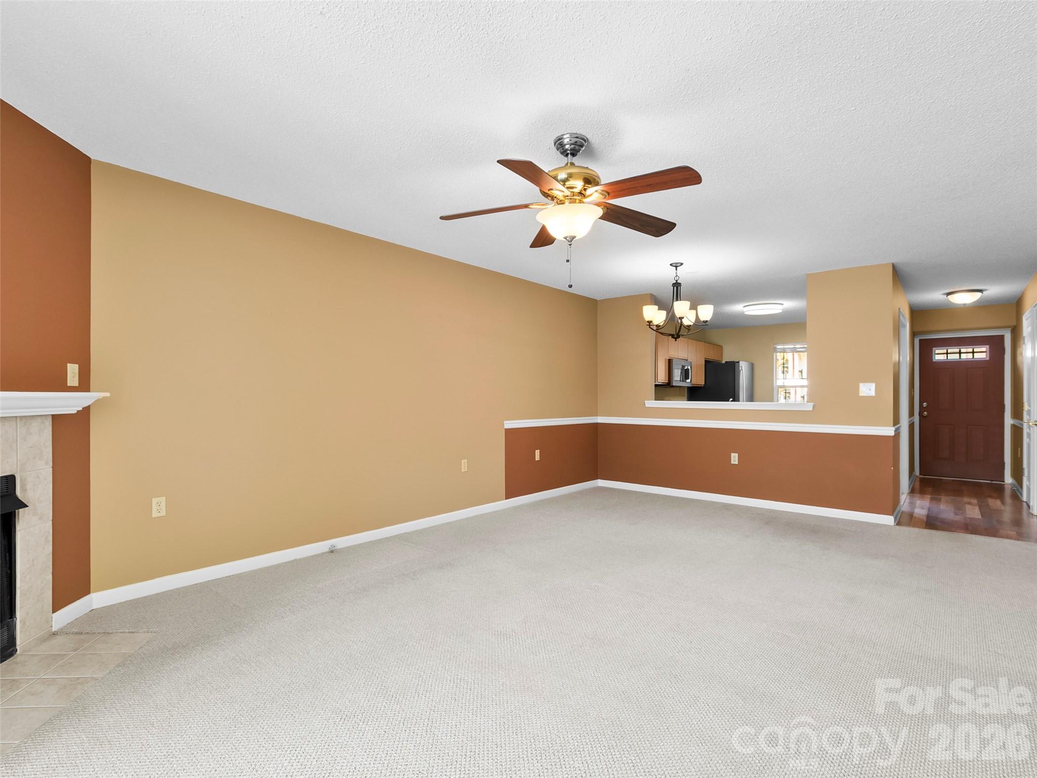 2303 Deermouse Way Hendersonville NC 28792