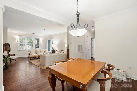 5617 Fairview Road Charlotte NC 28209