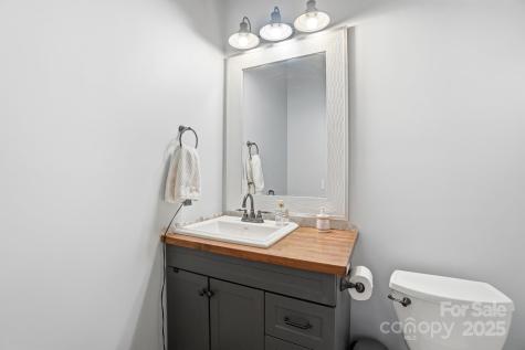 5617 Fairview Road Charlotte NC 28209