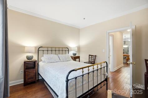 5617 Fairview Road Charlotte NC 28209