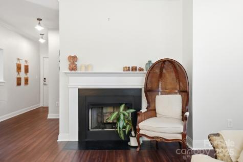 5617 Fairview Road Charlotte NC 28209