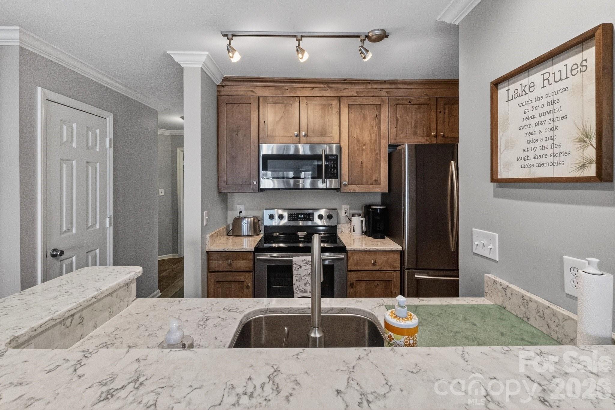 367 Northwest Drive Davidson NC 28036