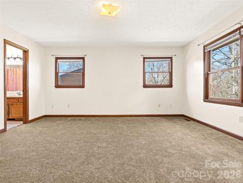 86 View De Lake Drive Etowah NC 28729