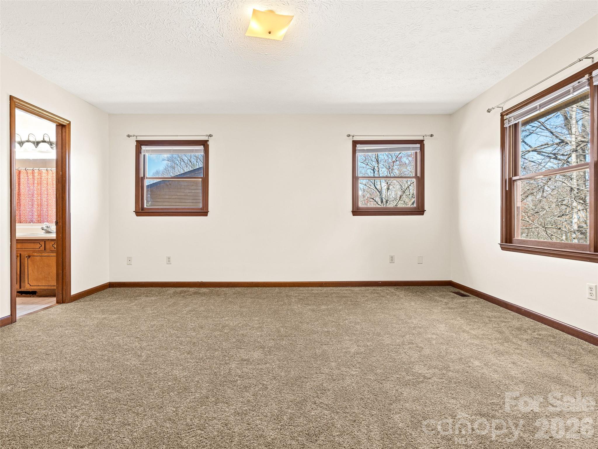 86 View De Lake Drive Etowah NC 28729