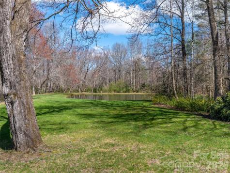 86 View De Lake Drive Etowah NC 28729