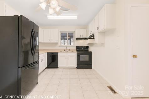 125 Freedom Road Hendersonville NC 28792