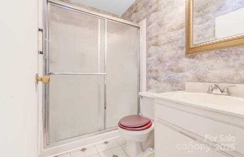 125 Freedom Road Hendersonville NC 28792