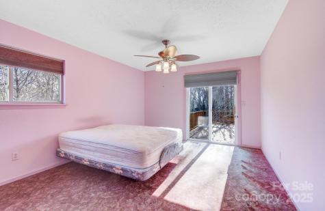 125 Freedom Road Hendersonville NC 28792
