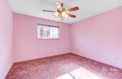 125 Freedom Road Hendersonville NC 28792