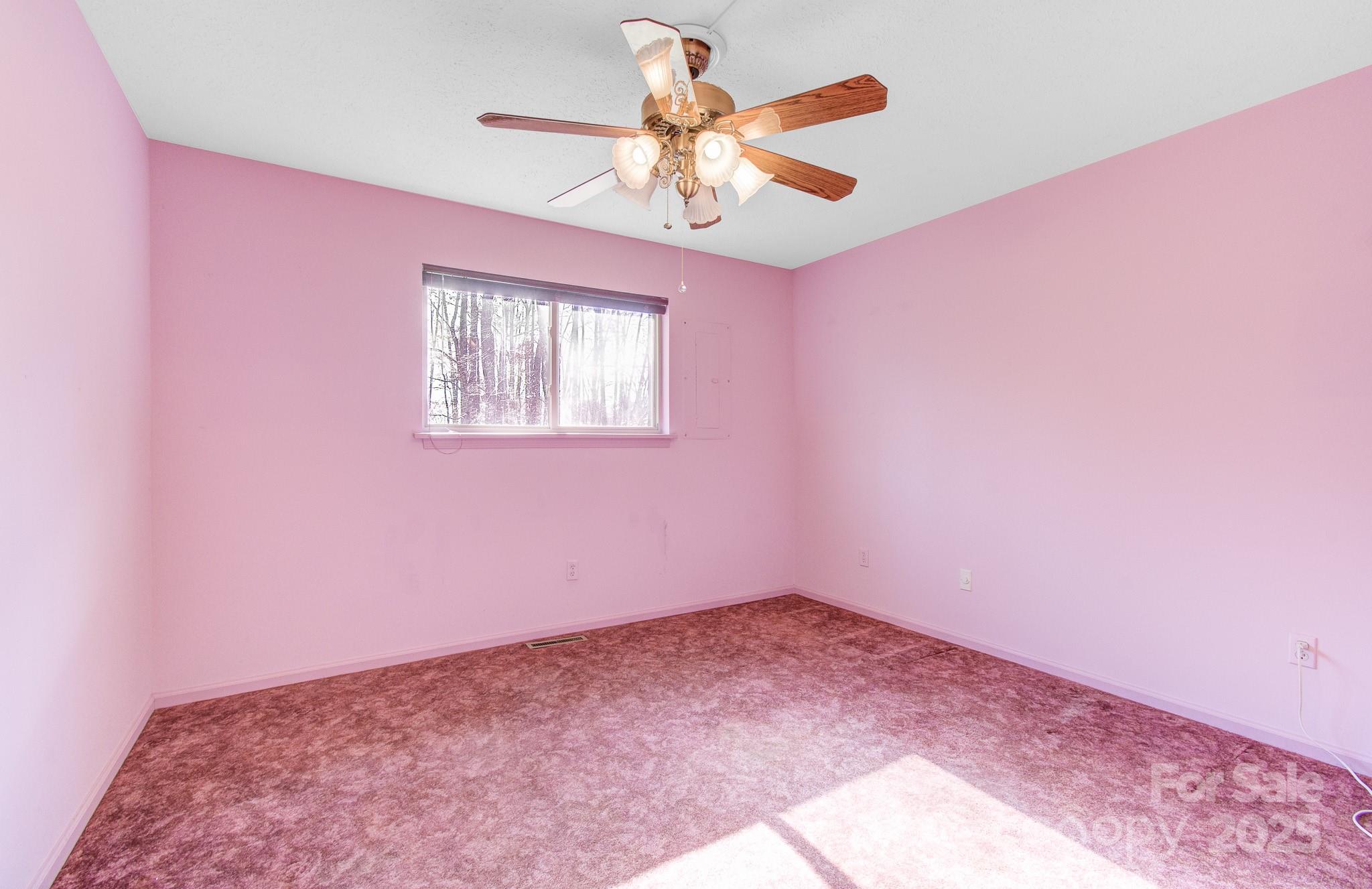 125 Freedom Road Hendersonville NC 28792