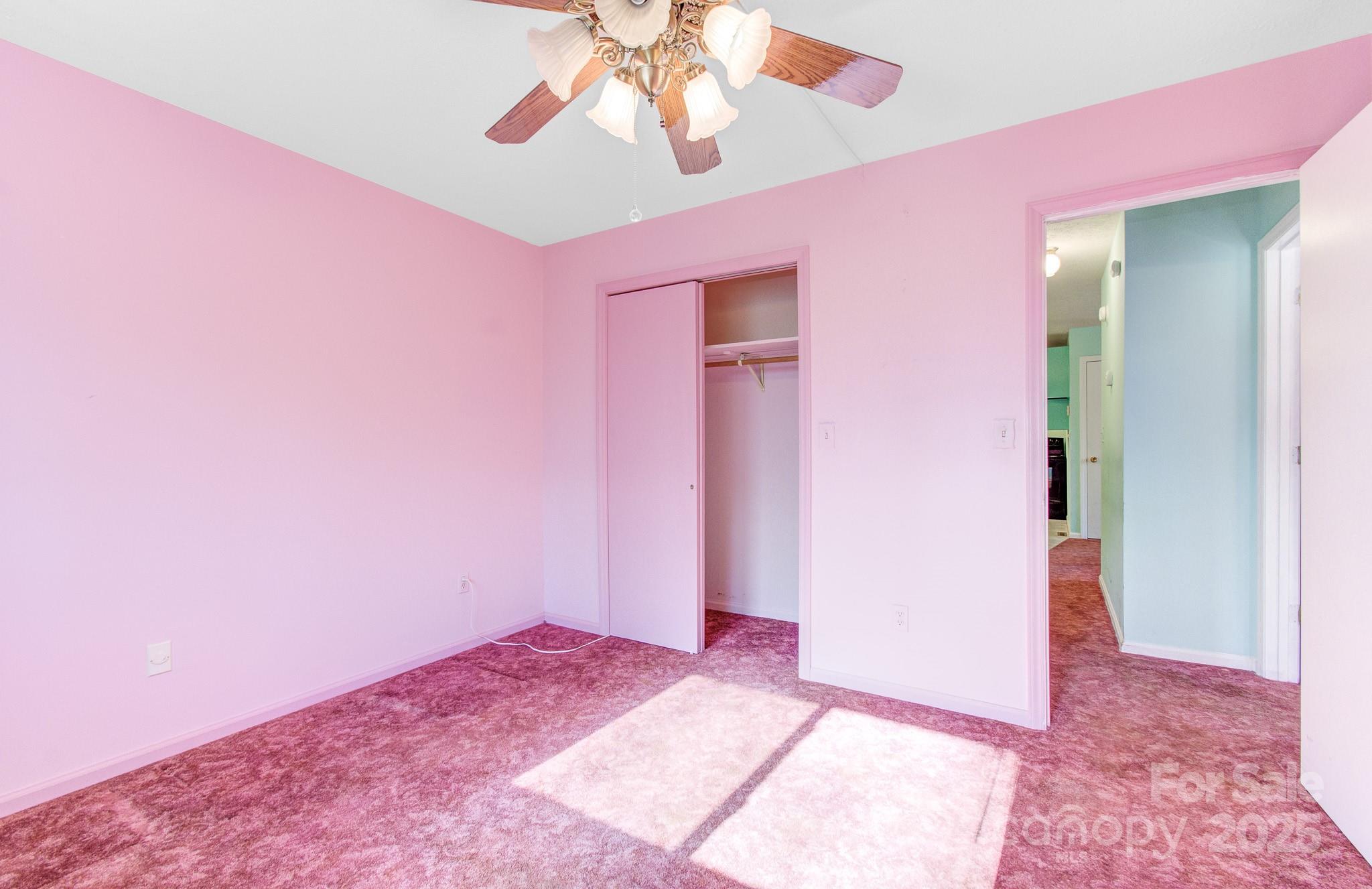 125 Freedom Road Hendersonville NC 28792