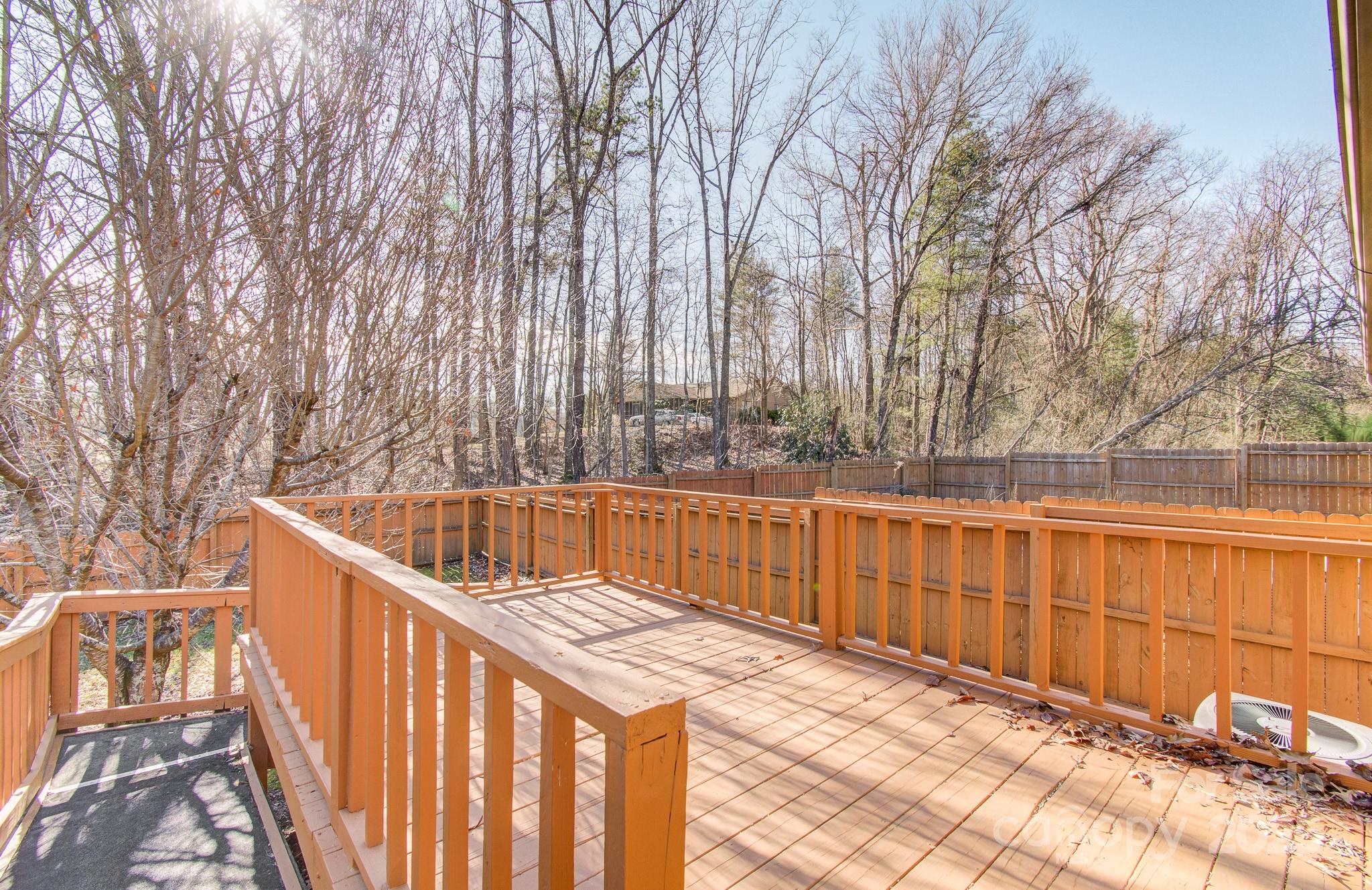 125 Freedom Road Hendersonville NC 28792