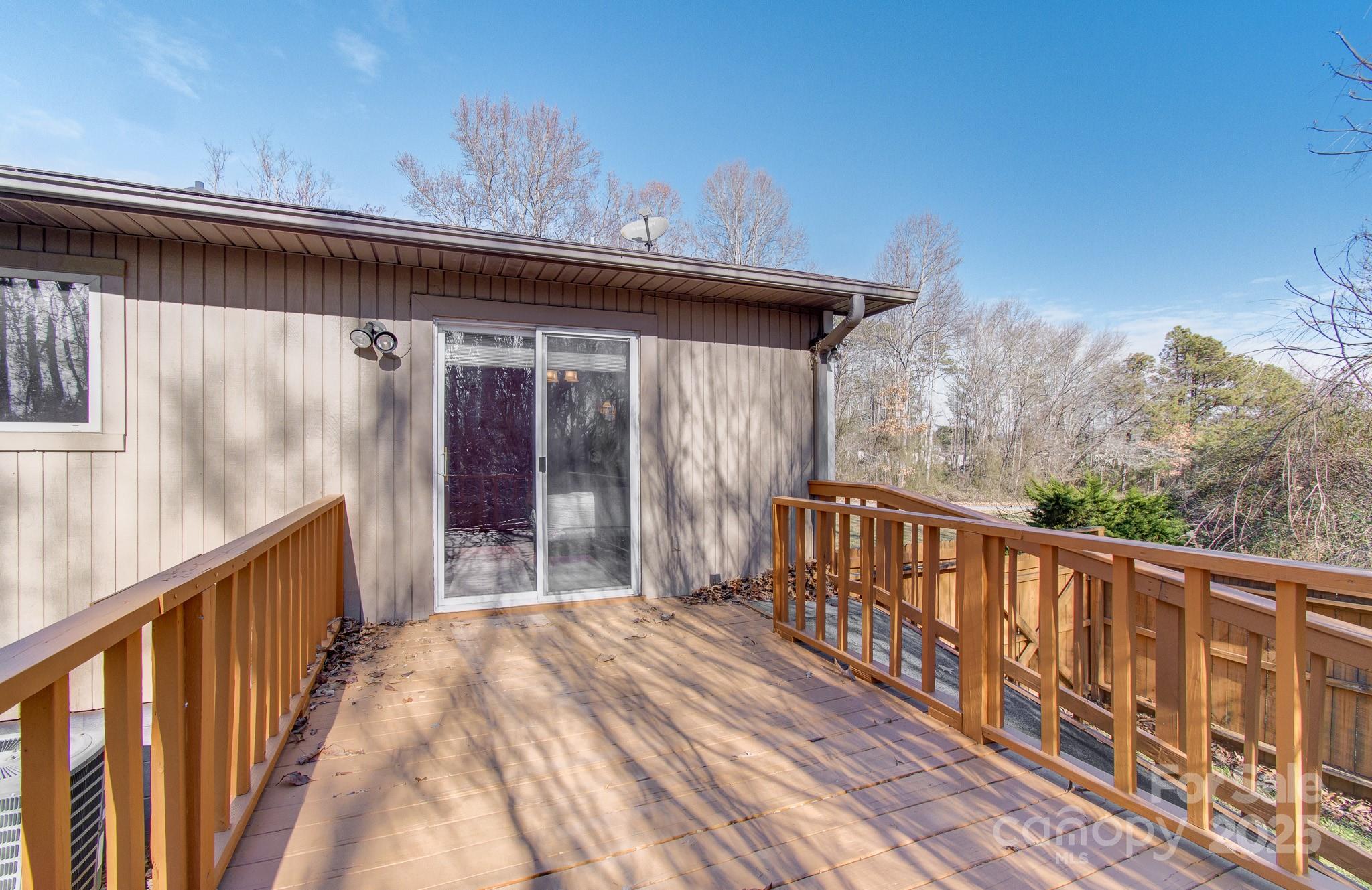 125 Freedom Road Hendersonville NC 28792