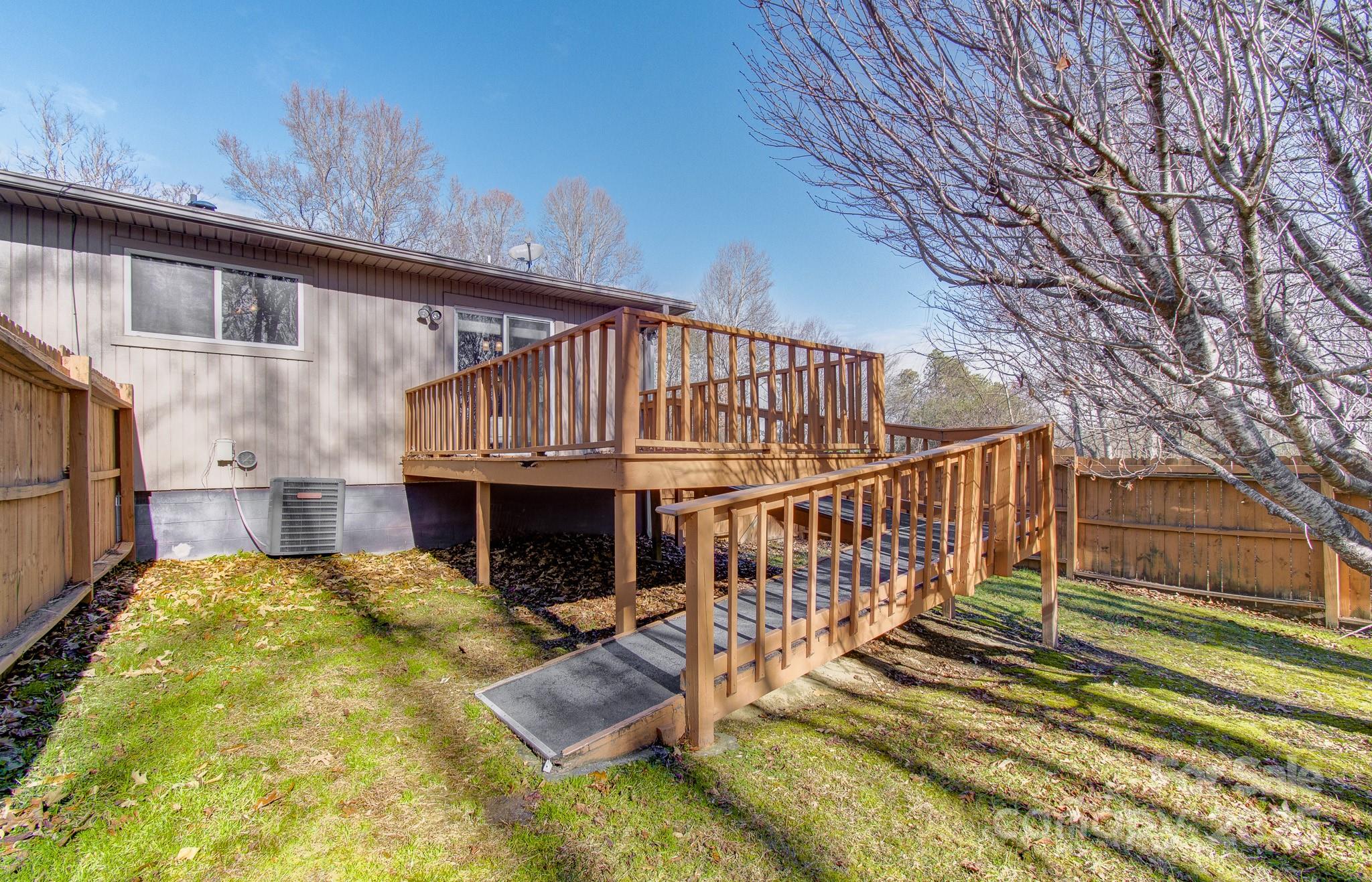 125 Freedom Road Hendersonville NC 28792