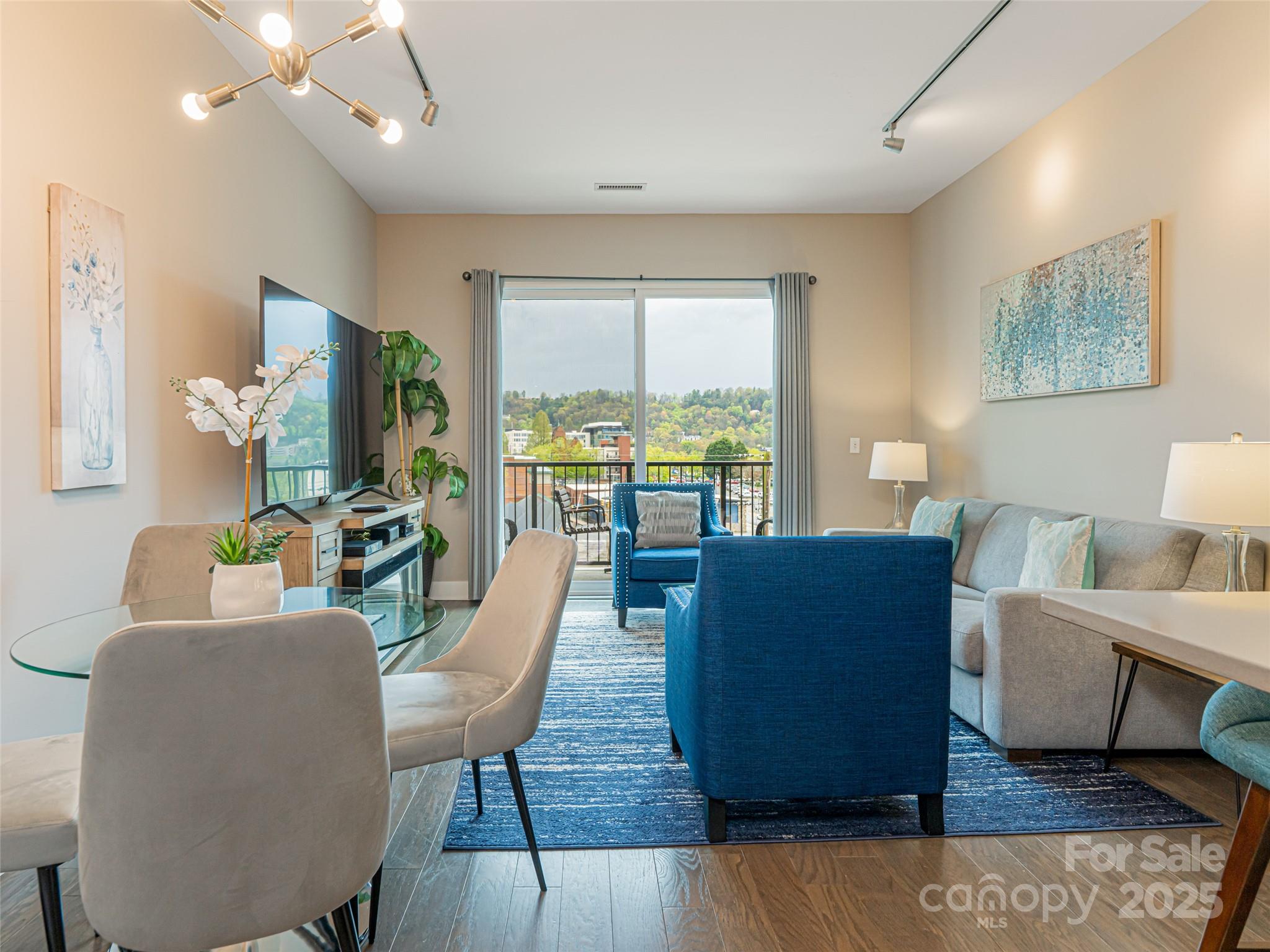 45 Asheland Avenue Asheville NC 28801