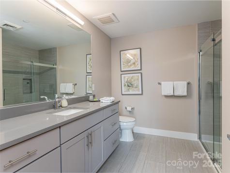 45 Asheland Avenue Asheville NC 28801
