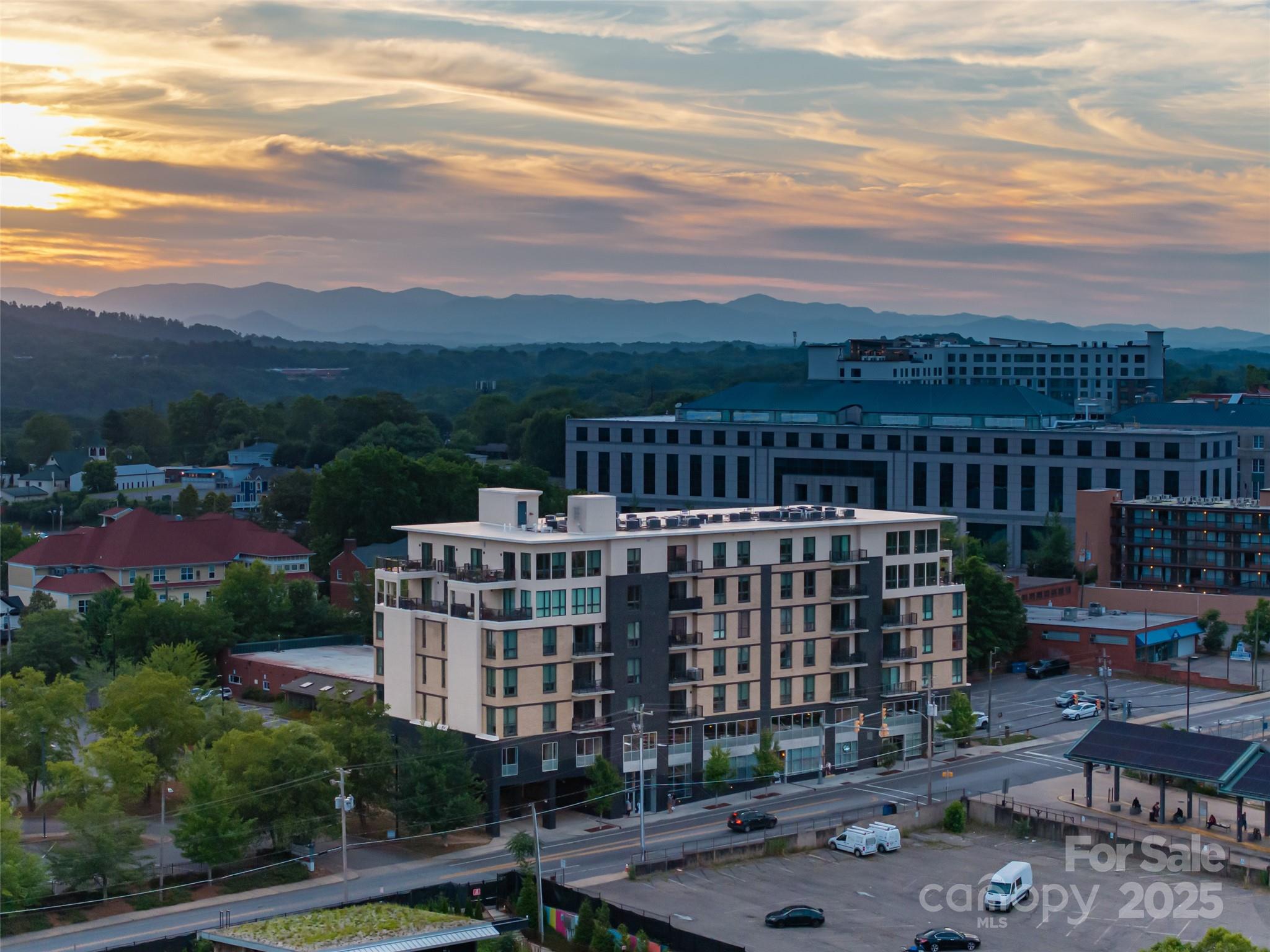 45 Asheland Avenue Asheville NC 28801
