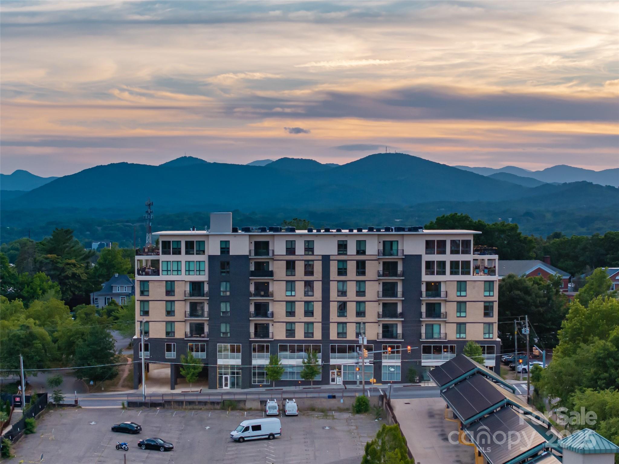 45 Asheland Avenue Asheville NC 28801