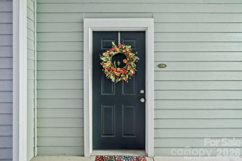 400 Vista Lake Drive Candler NC 28715