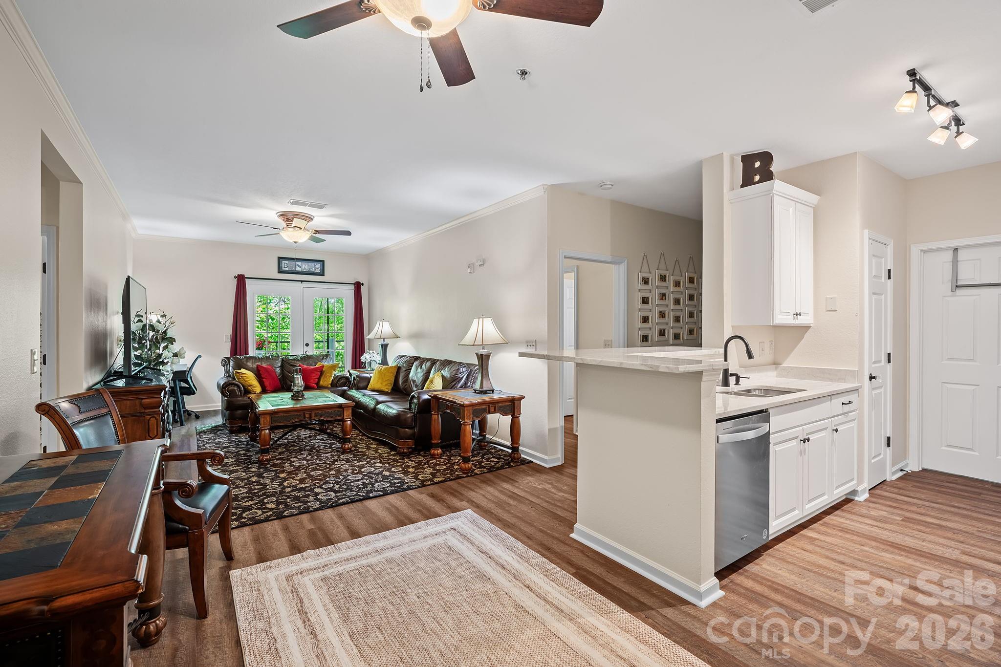 400 Vista Lake Drive Candler NC 28715