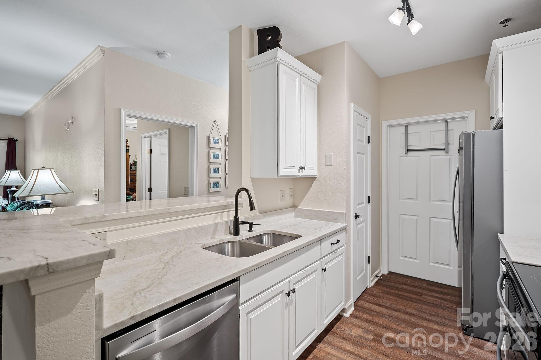 400 Vista Lake Drive Candler NC 28715