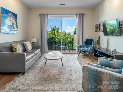 45 Asheland Avenue Asheville NC 28801