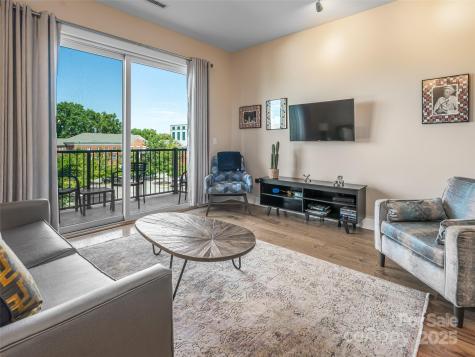 45 Asheland Avenue Asheville NC 28801