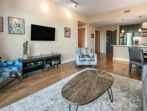 45 Asheland Avenue Asheville NC 28801