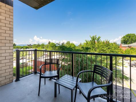 45 Asheland Avenue Asheville NC 28801