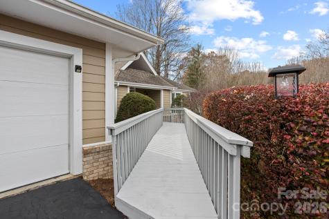 122 Broadmoor Drive Flat Rock NC 28731