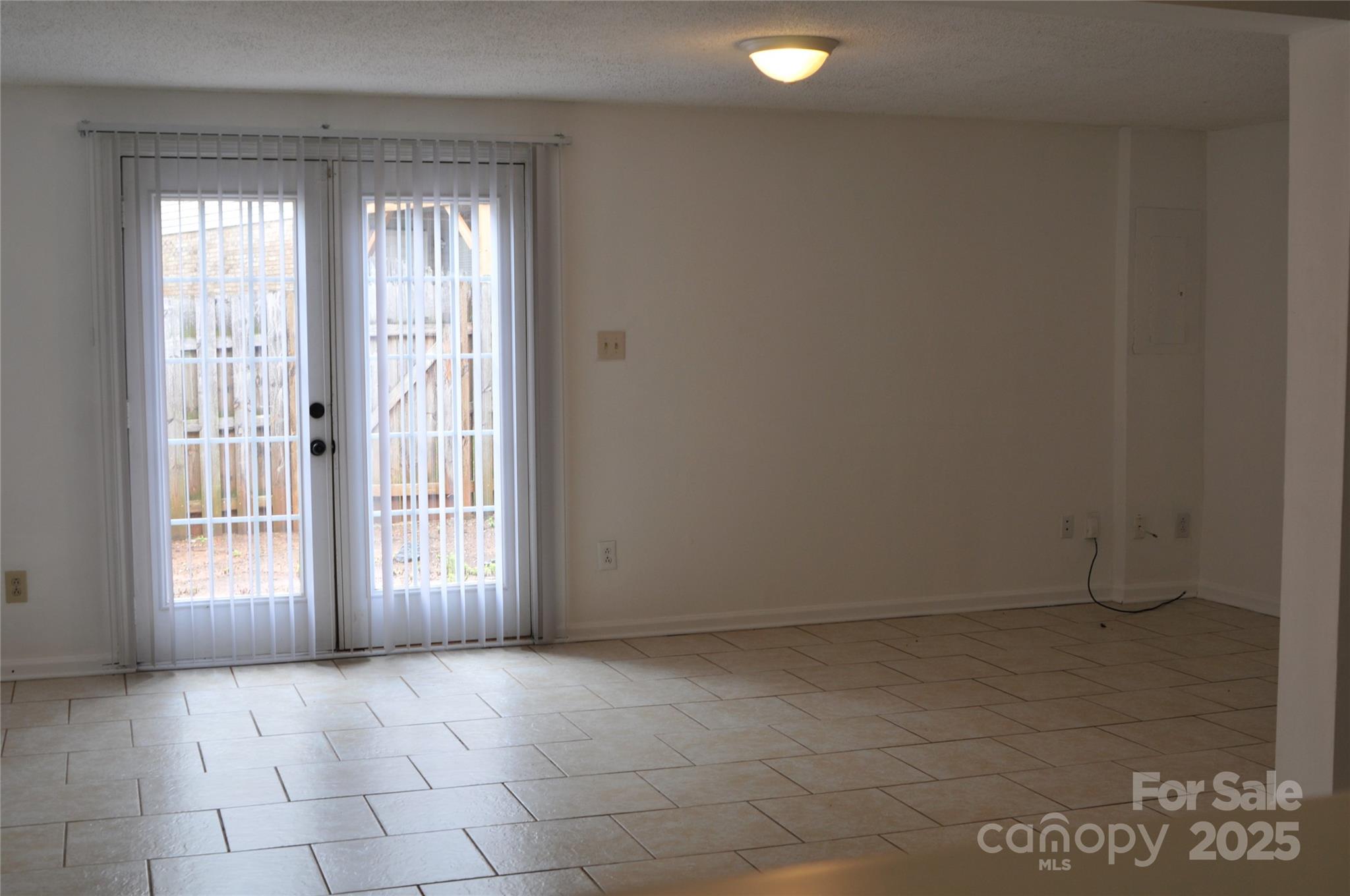 9626-C Vinca Circle Charlotte NC 28213