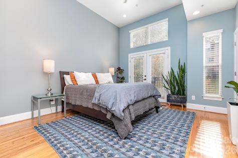 239 N Dotger Avenue N Charlotte NC 28207