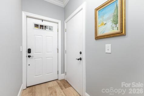 239 N Dotger Avenue N Charlotte NC 28207