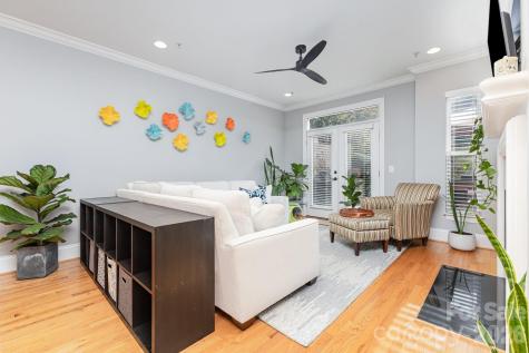 239 N Dotger Avenue N Charlotte NC 28207