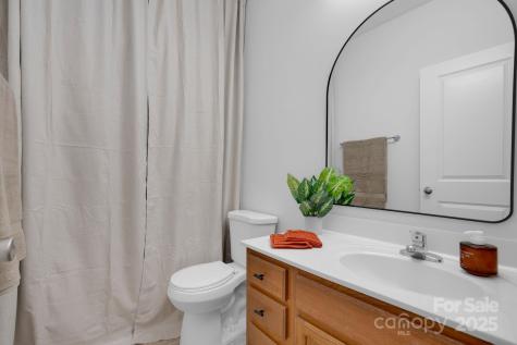 1525 Walnut View Drive Charlotte NC 28208