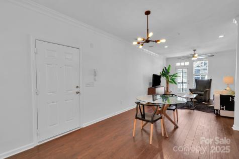 1525 Walnut View Drive Charlotte NC 28208