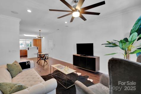 1525 Walnut View Drive Charlotte NC 28208