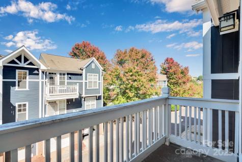 1525 Walnut View Drive Charlotte NC 28208