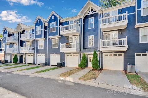 1525 Walnut View Drive Charlotte NC 28208