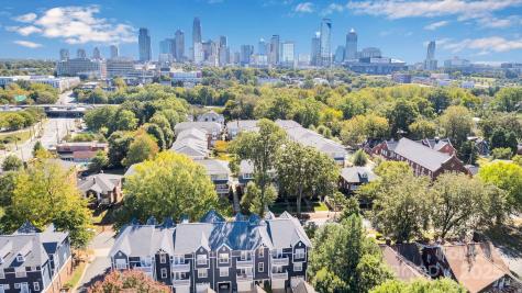 1525 Walnut View Drive Charlotte NC 28208