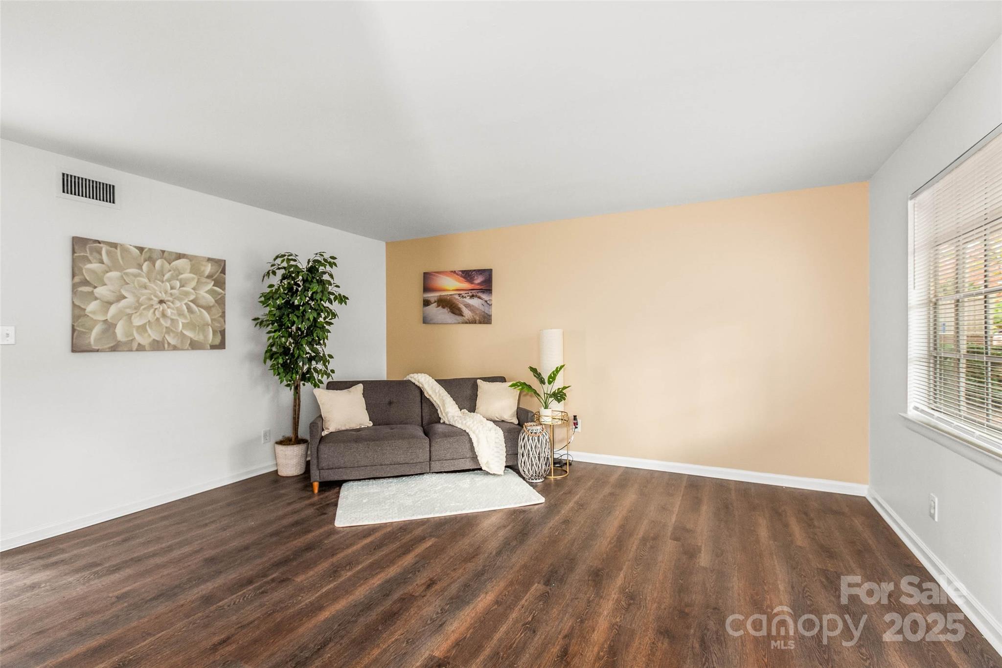 3824 Country Club Road Winston Salem NC 27104
